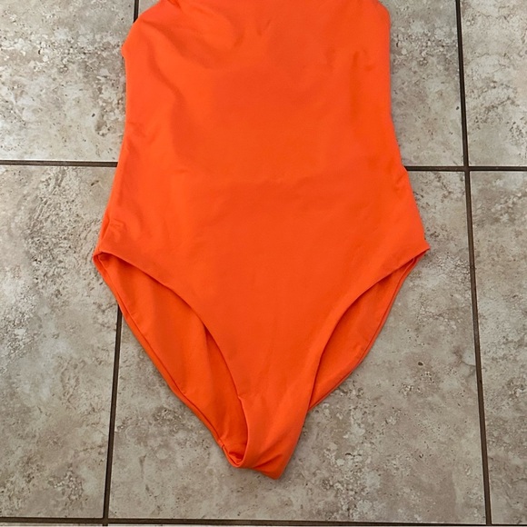 GIRLFRIEND COLLECTIVE Clemente One Piece Swimsuit Spritz Orange size XS - Picture 11 of 11